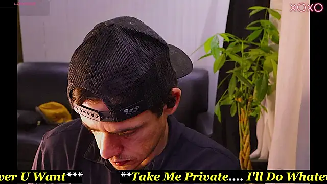 Snapshot of DamienSliick chatting on 10-01-25, 05:13 DamienSliick online show from 10-01-25, 05:13