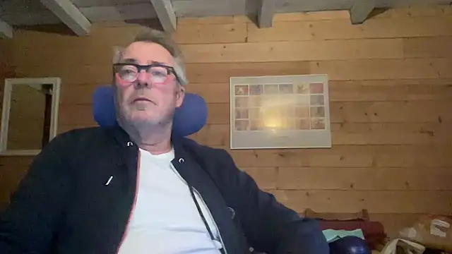 Snapshot of lelohop chatting on 02-03-25, 07:18 lelohop online show from 02-03-25, 07:18