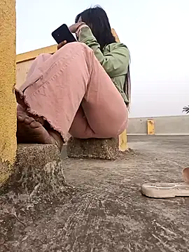 Snapshot of Hot_Urvi chatting on 12-11-24, 10:36 Hot Urvi online show from 12-11-24, 10:36