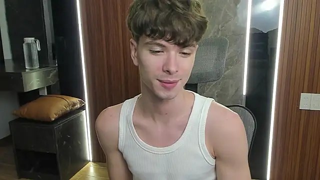 Snapshot of calvin_love_you chatting on 04-02-26, 05:10 calvin love you online show from 04-02-26, 05:10