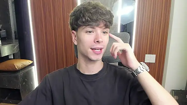 calvin love you online show from 04-11-26, 05:06