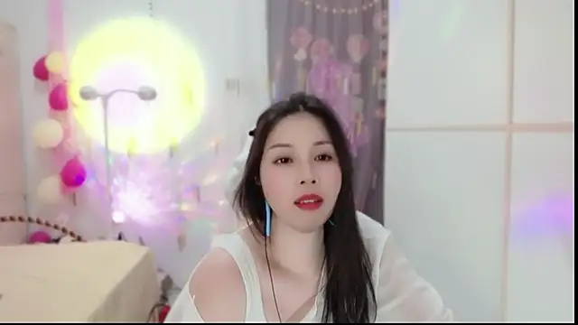 HK angelchloe online show from 02-28-25, 11:14