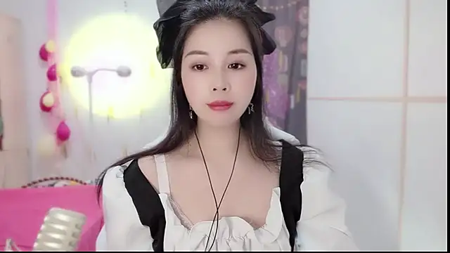 HK angelchloe online show from 03-06-25, 01:05