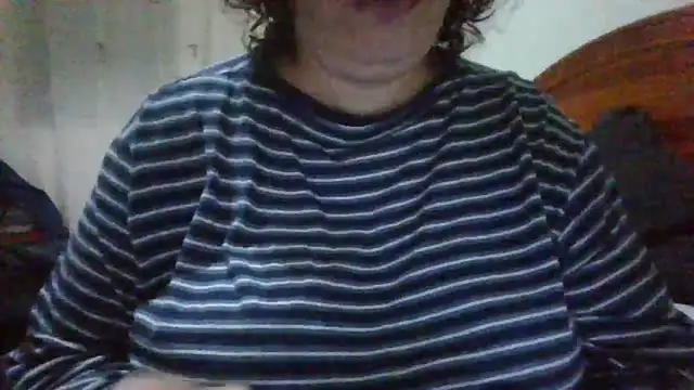 Snapshot of maria38xxx chatting on 12-11-24, 08:39 maria38xxx online show from 12-11-24, 08:39