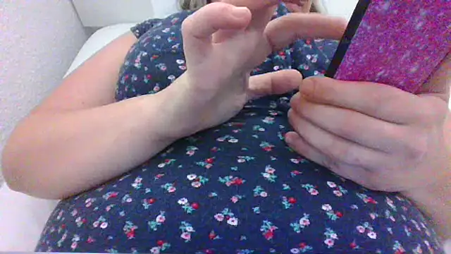 Snapshot of maria38xxx chatting on 10-09-25, 05:33 maria38xxx online show from 10-09-25, 05:33