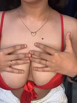 sexysilk1 online show from 04-15-26, 06:26