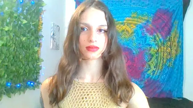 Snapshot of BurningVenus12 chatting on 12-13-24, 01:37 BurningVenus12 online show from 12-13-24, 01:37