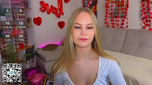 CassieMurr online show from 02-21-25, 06:18