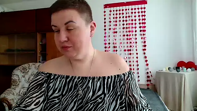 Snapshot of Annet1912 chatting on 03-18-25, 10:03 Annet1912 online show from 03-18-25, 10:03