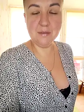 Snapshot of Annet1912 chatting on 03-06-26, 09:39 Annet1912 online show from 03-06-26, 09:39