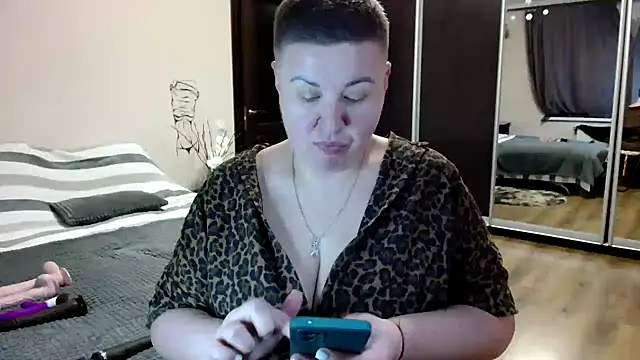 Snapshot of Annet1912 chatting on 03-25-26, 04:57 Annet1912 online show from 03-25-26, 04:57