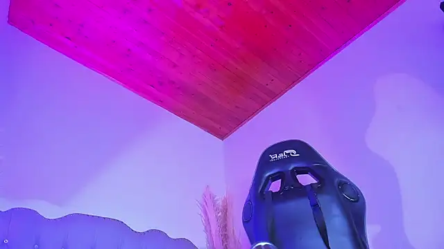 Tahiraa  online show from 10-16-25, 01:34