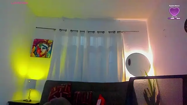 Snapshot of Sophie_sweett19 chatting on 03-12-26, 12:17 Sophie sweett19 online show from 03-12-26, 12:17