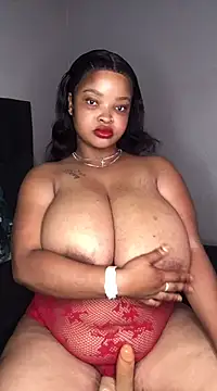 Snapshot of pinky_promicee chatting on 02-08-25, 04:57 pinky promicee online show from 02-08-25, 04:57