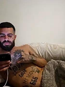 Snapshot of charlye_inkkkk chatting on 02-08-25, 07:38 charlye inkkkk online show from 02-08-25, 07:38