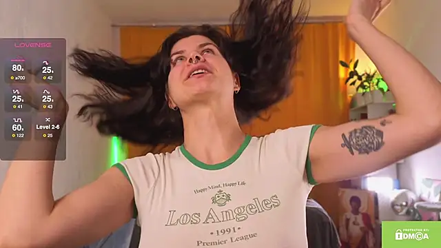 Snapshot of ginavontease chatting on 11-08-25, 09:53 ginavontease online show from 11-08-25, 09:53