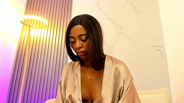 Snapshot of ebonydreams01 chatting on 01-21-25, 05:30 ebonydreams01 online show from 01-21-25, 05:30
