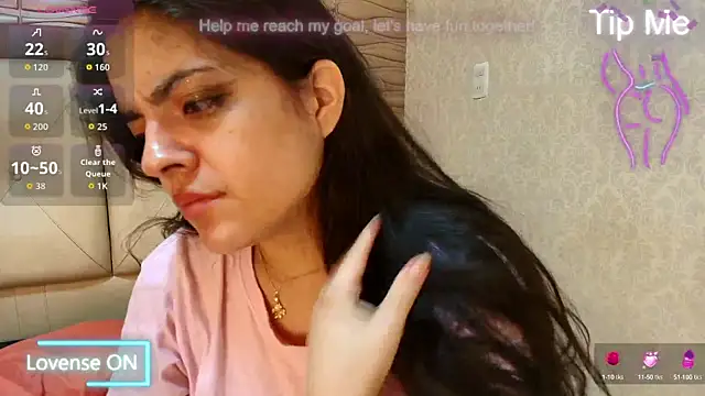 Snapshot of sofiaclauss chatting on 09-19-25, 07:47 sofiaclauss online show from 09-19-25, 07:47