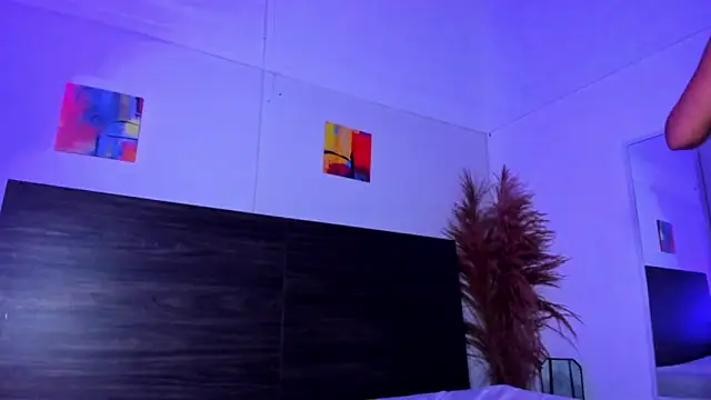 Snapshot of Martina_Miiller chatting on 01-13-25, 06:59 Martina Miiller online show from 01-13-25, 06:59