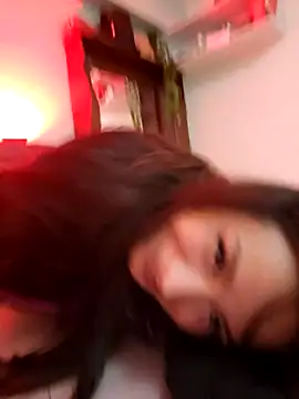 Snapshot of Lau1127 chatting on 10-10-25, 09:47 Lau1127 online show from 10-10-25, 09:47