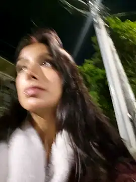 Snapshot of Lau1127 chatting on 11-27-25, 01:18 Lau1127 online show from 11-27-25, 01:18