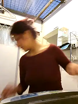 Snapshot of Lau1127 chatting on 03-12-26, 11:33 Lau1127 online show from 03-12-26, 11:33