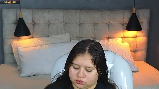 Laia and Aloby online show from 11-20-25, 10:09