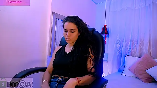 natasha  jackson online show from 01-26-25, 02:08