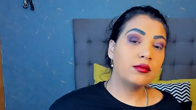 AmyCubes online show from 11-23-25, 04:34