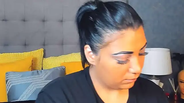 AmyCubes online show from 02-19-26, 04:08