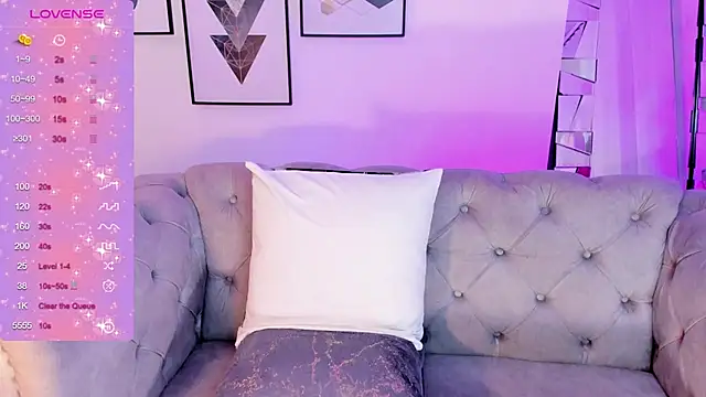 kendaall jenner  online show from 01-16-25, 08:00