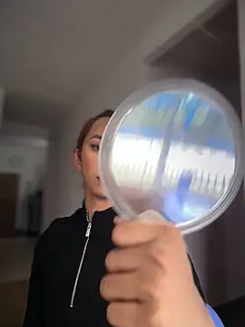 Snapshot of Nikol_Rang__ chatting on 02-06-26, 08:45 Nikol Rang online show from 02-06-26, 08:45