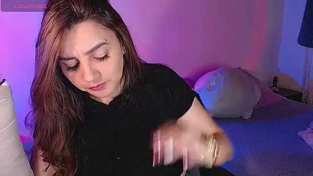 Snapshot of Lu_perez chatting on 12-18-24, 09:18 Lu perez online show from 12-18-24, 09:18