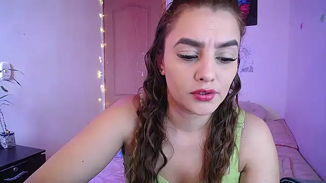 Lu perez online show from 12-22-25, 09:01