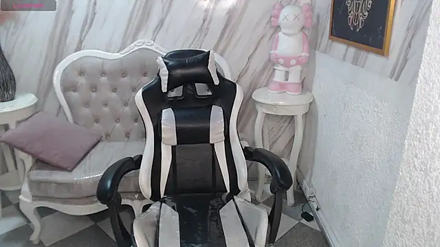 Violeth b online show from 03-15-25, 12:45