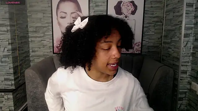 Violeth b online show from 10-03-25, 12:46