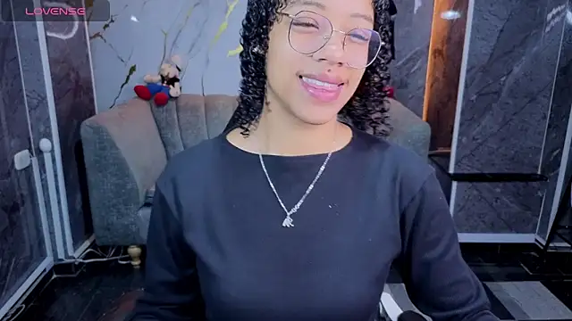 Violeth b online show from 04-29-26, 12:42