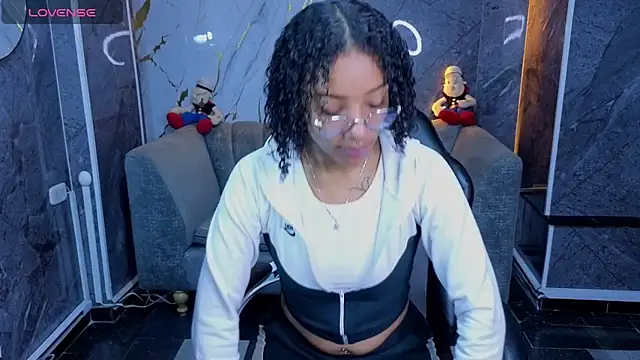Violeth b online show from 05-27-26, 12:57