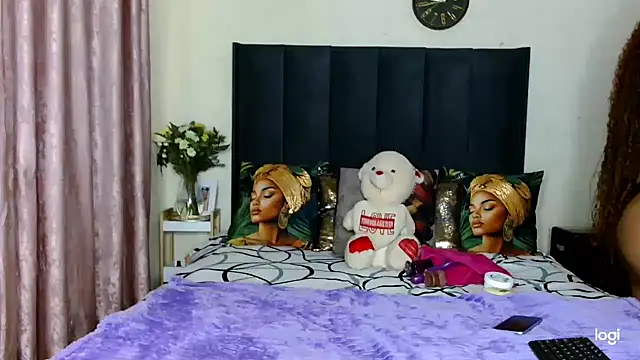 quenliyasa online show from 12-03-25, 08:29