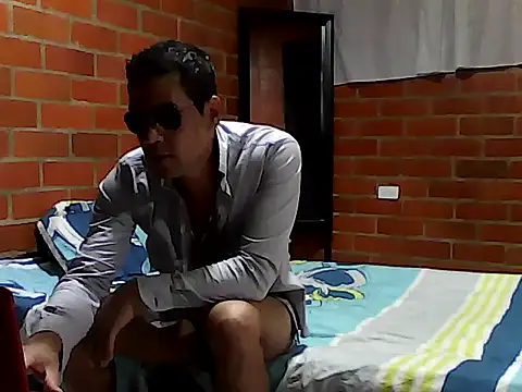 esteban2810m online show from 03-09-26, 02:48