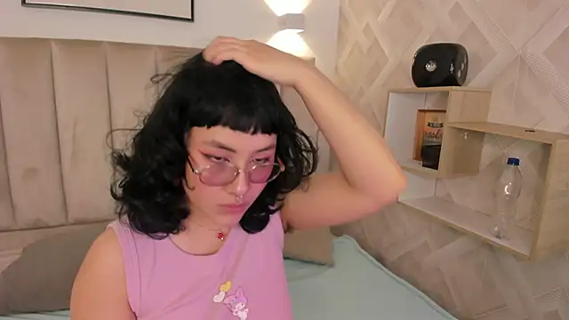 Snapshot of Haru_Bonny chatting on 01-09-26, 07:26 Haru Bonny online show from 01-09-26, 07:26