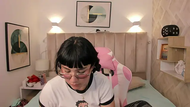 Snapshot of Haru_Bonny chatting on 02-04-26, 08:47 Haru Bonny online show from 02-04-26, 08:47