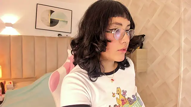 Snapshot of Haru_Bonny chatting on 02-06-26, 08:45 Haru Bonny online show from 02-06-26, 08:45