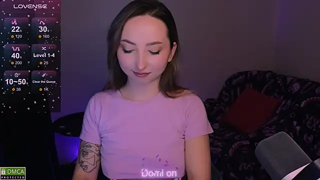 Snapshot of wow_susan chatting on 12-08-24, 03:10 wow susan online show from 12-08-24, 03:10