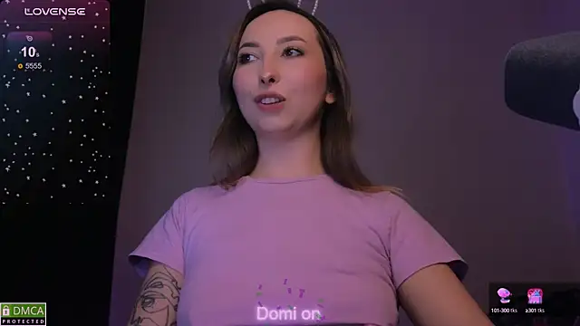 Snapshot of wow_susan chatting on 12-08-24, 06:11 wow susan online show from 12-08-24, 06:11