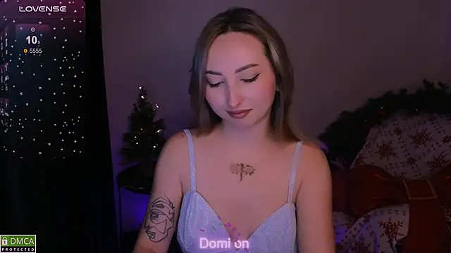 Snapshot of wow_susan chatting on 12-25-24, 06:41 wow susan online show from 12-25-24, 06:41