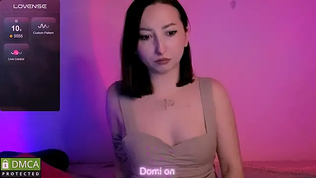 Snapshot of wow_susan chatting on 11-30-25, 05:17 wow susan online show from 11-30-25, 05:17