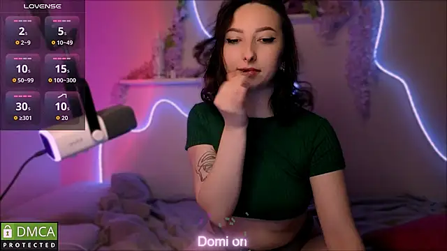 Snapshot of wow_susan chatting on 04-10-26, 01:33 wow susan online show from 04-10-26, 01:33