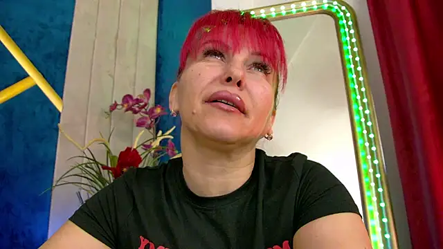 Foxxxy MILF online show from 03-12-26, 04:51