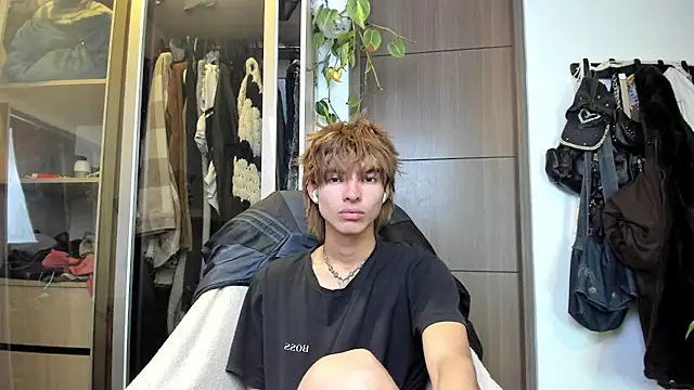 santy-kitty online show from 02-16-25, 04:20